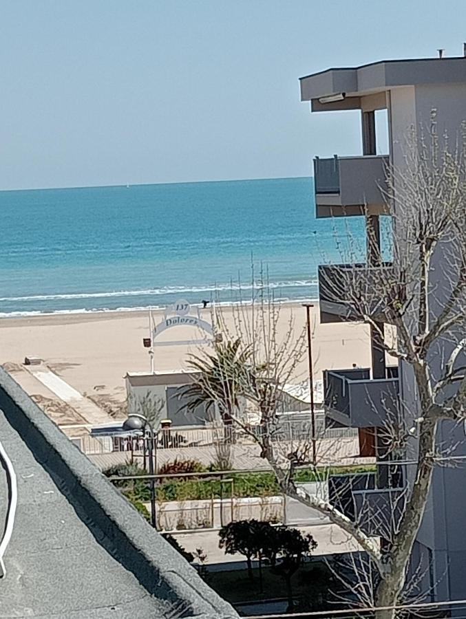 Appartamenti Carlotta Rimini Exterior foto